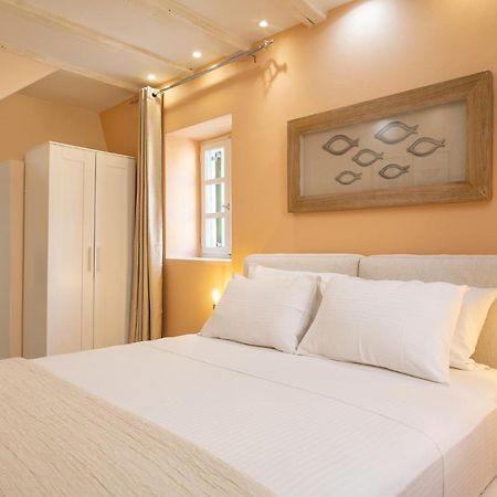 Ydragogeio Rooms Old Town La Canée Extérieur photo