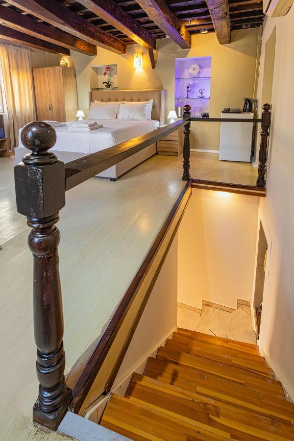 Ydragogeio Rooms Old Town La Canée Extérieur photo