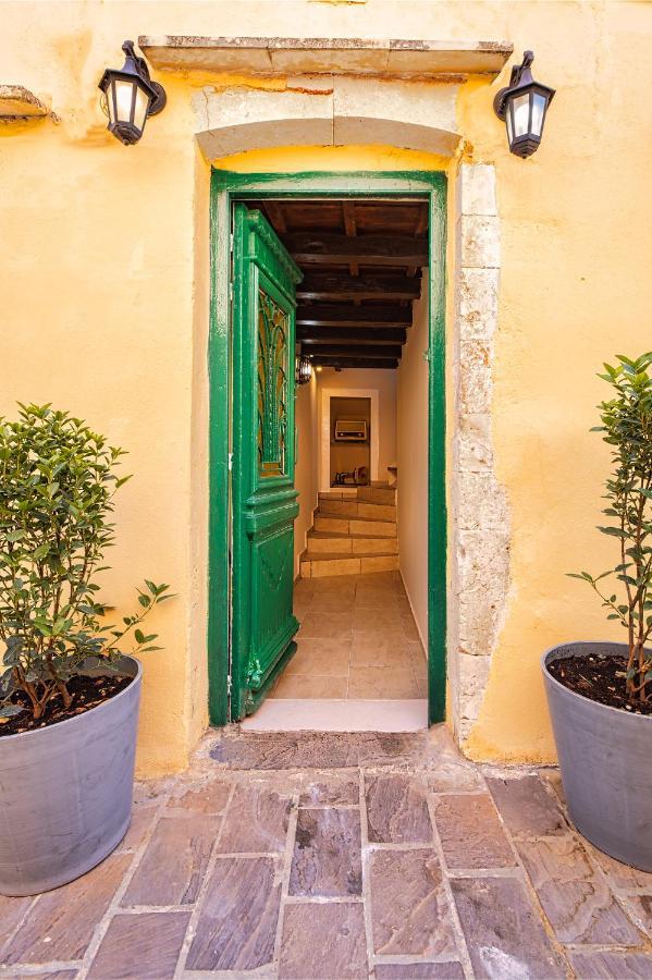 Ydragogeio Rooms Old Town La Canée Extérieur photo